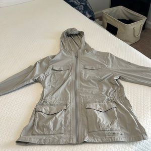 Eddie Bauer Travex Light Grey Size XL